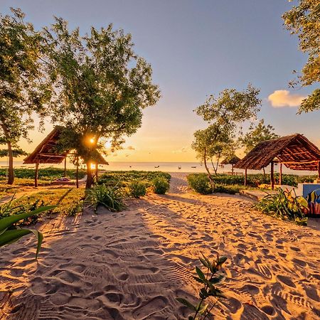 Maisara Mafia Beach Lodge Kilindoni Bagian luar foto