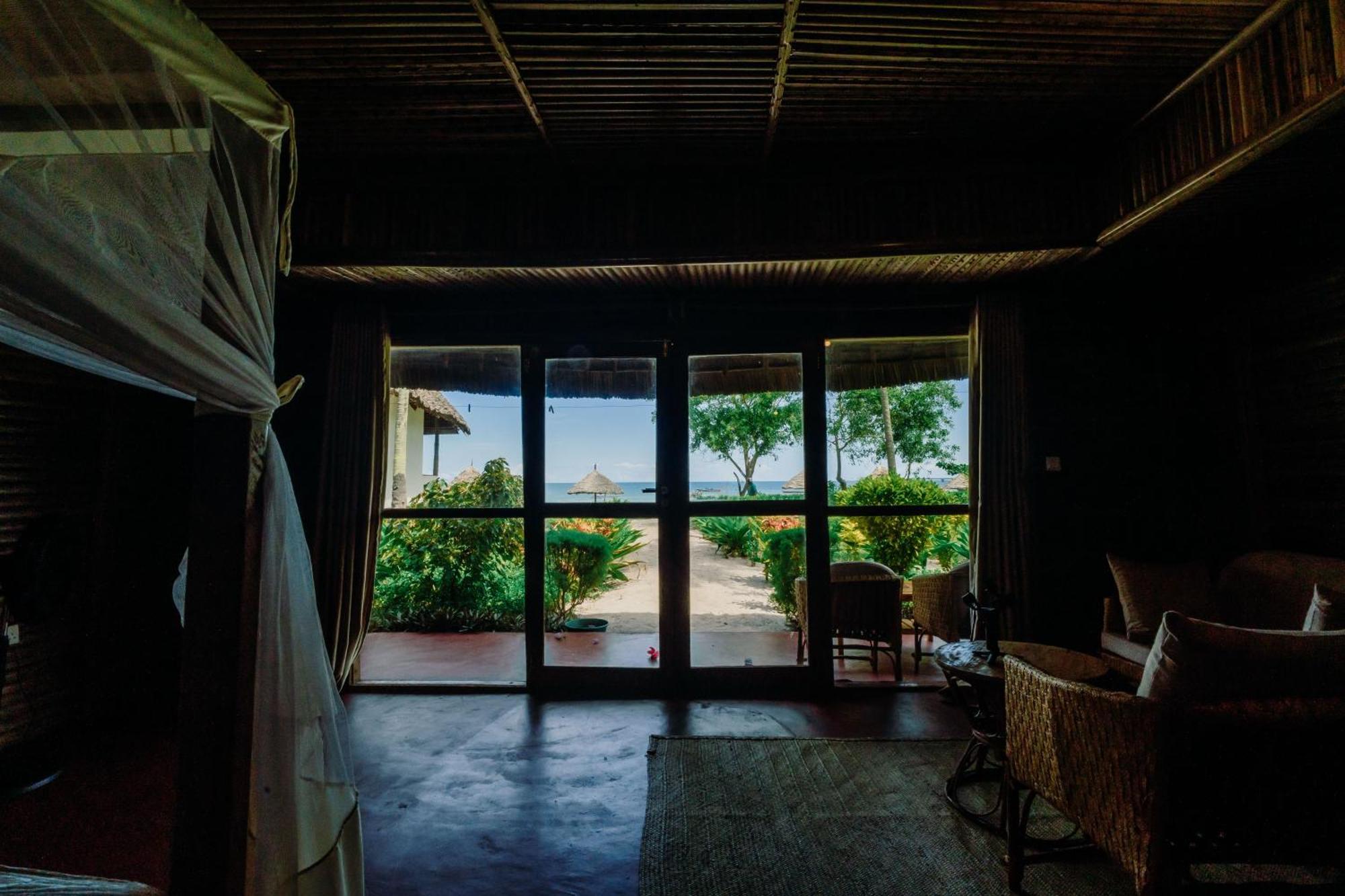 Maisara Mafia Beach Lodge Kilindoni Bagian luar foto