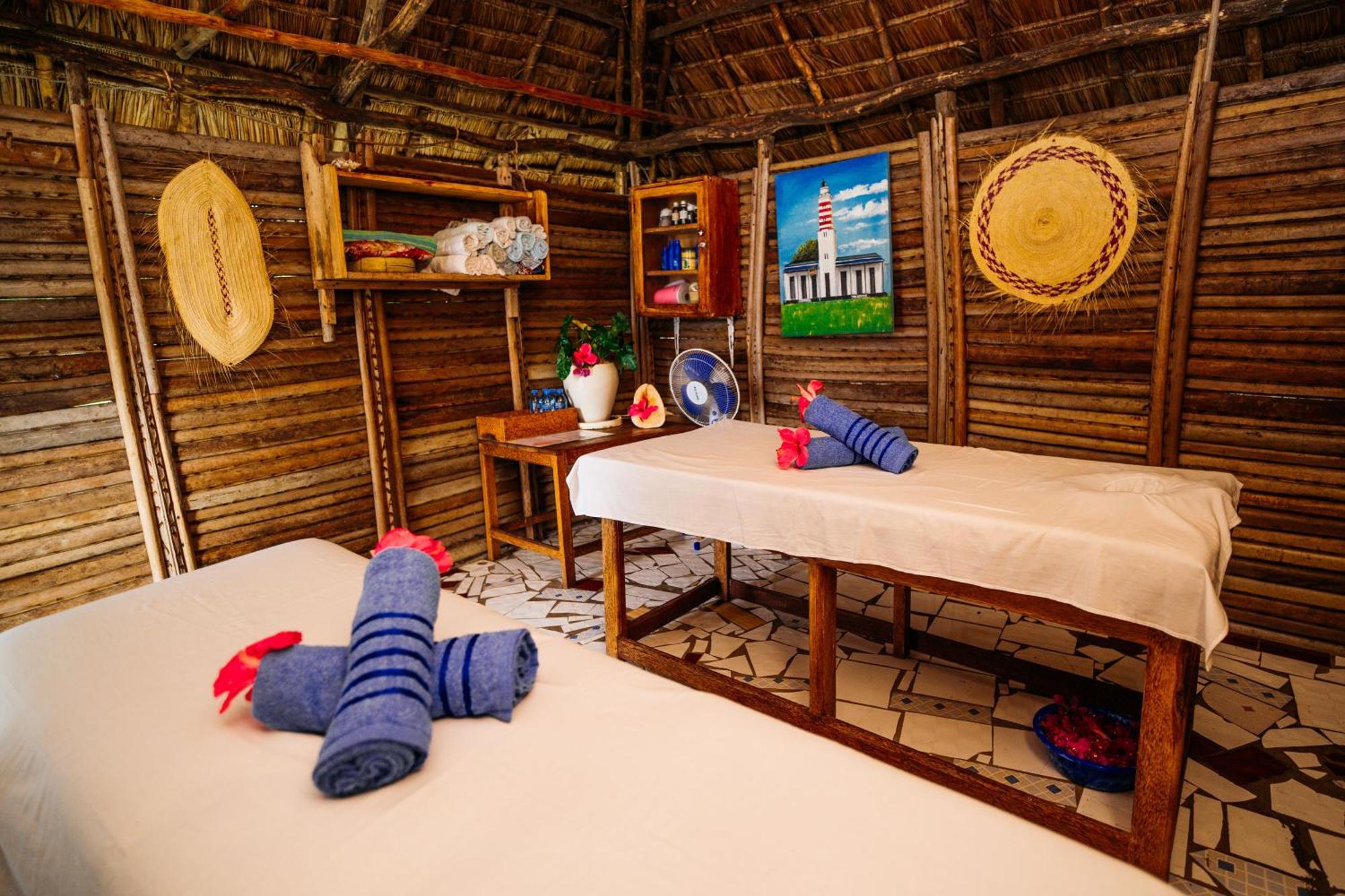 Maisara Mafia Beach Lodge Kilindoni Bagian luar foto