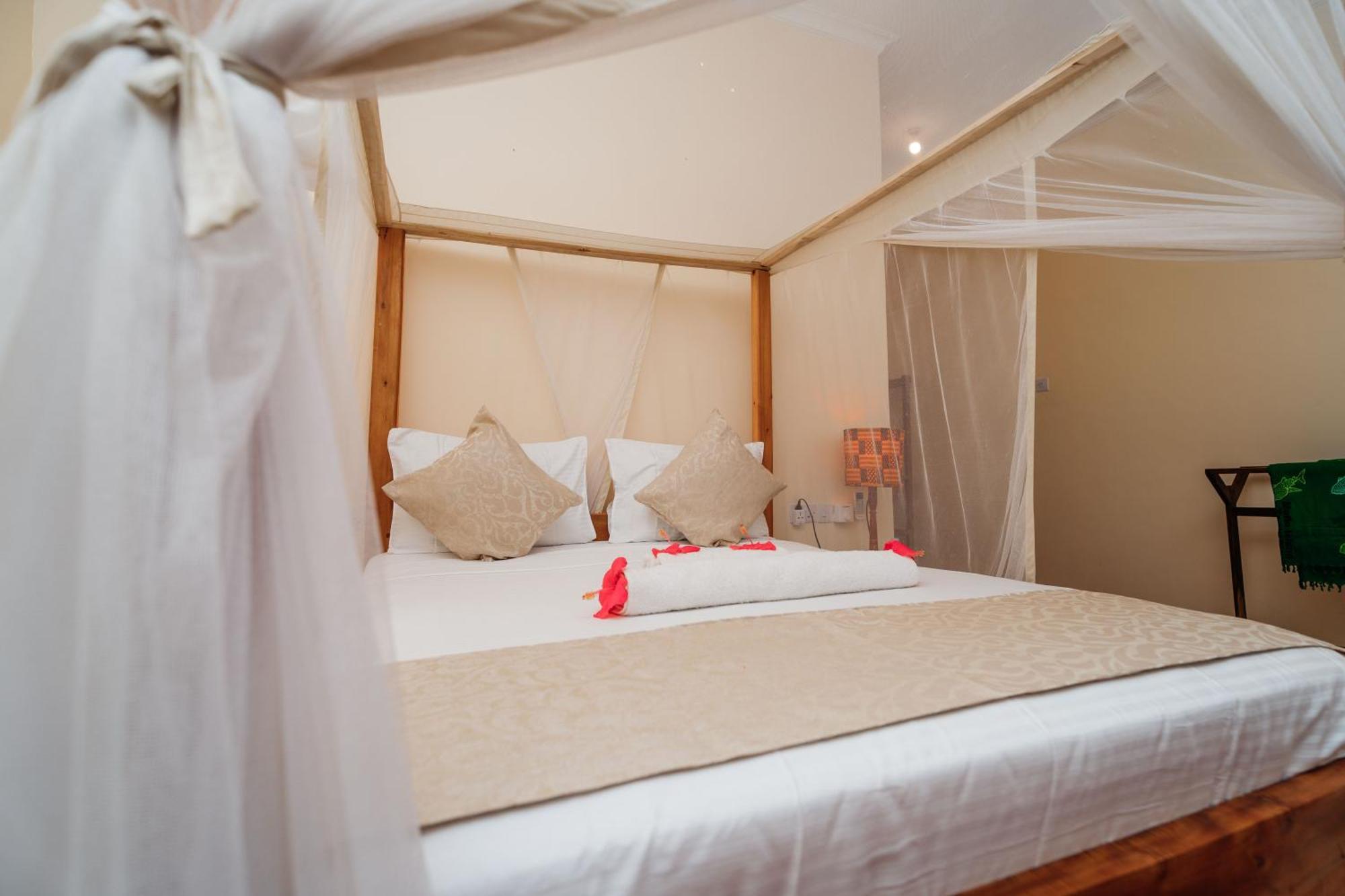 Maisara Mafia Beach Lodge Kilindoni Bagian luar foto