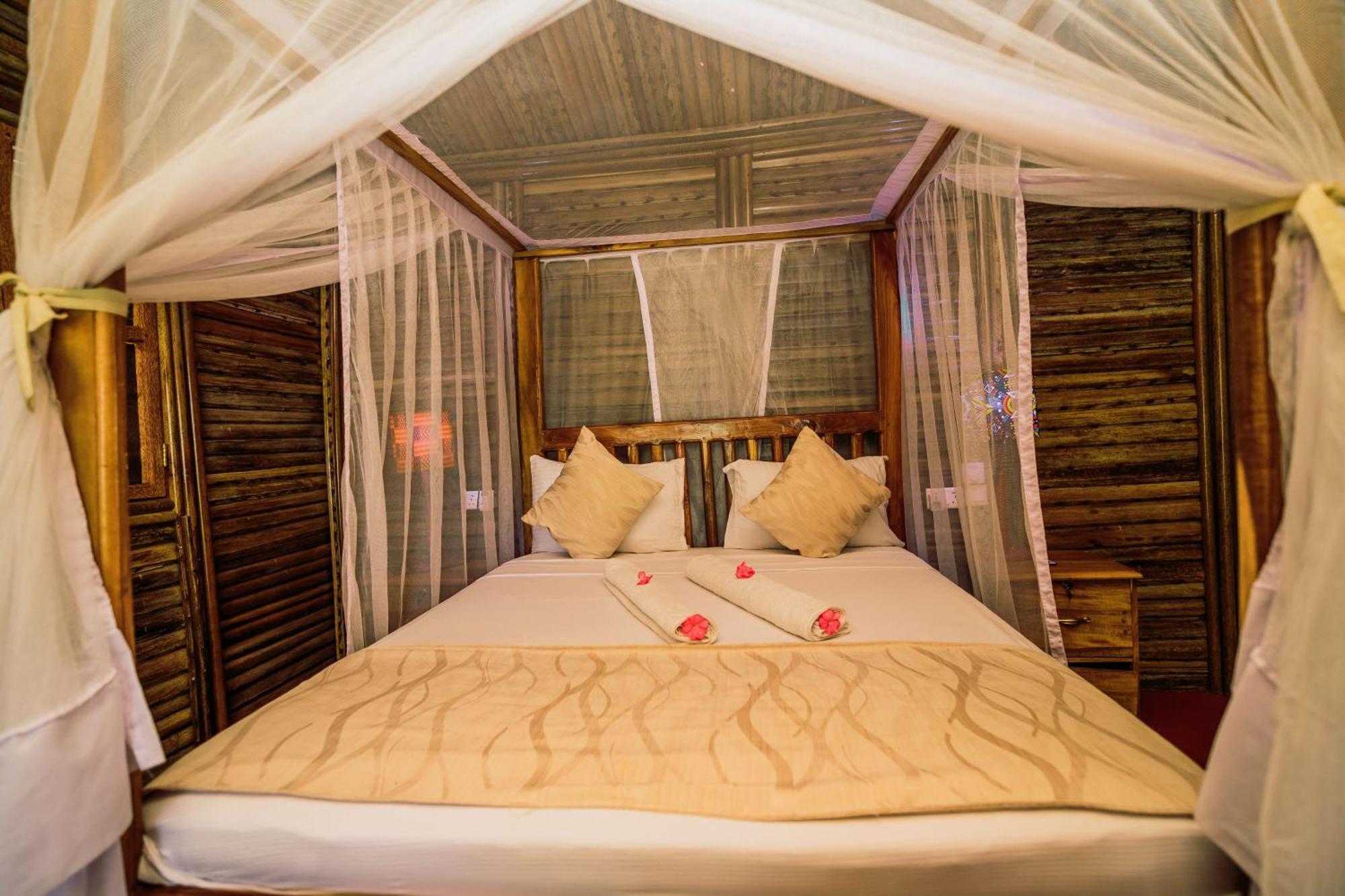 Maisara Mafia Beach Lodge Kilindoni Bagian luar foto